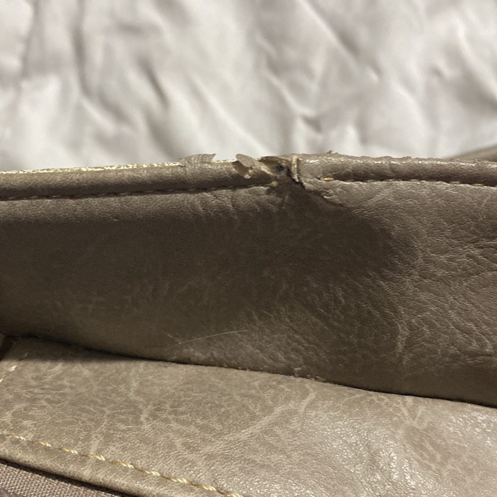 Cavenders Leather Conceal Carry Purse - Picture 7 of 8